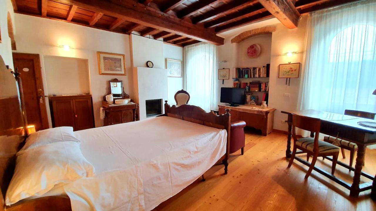 Alla Locanda Del Cinquecento Castrocaro Terme Luaran gambar