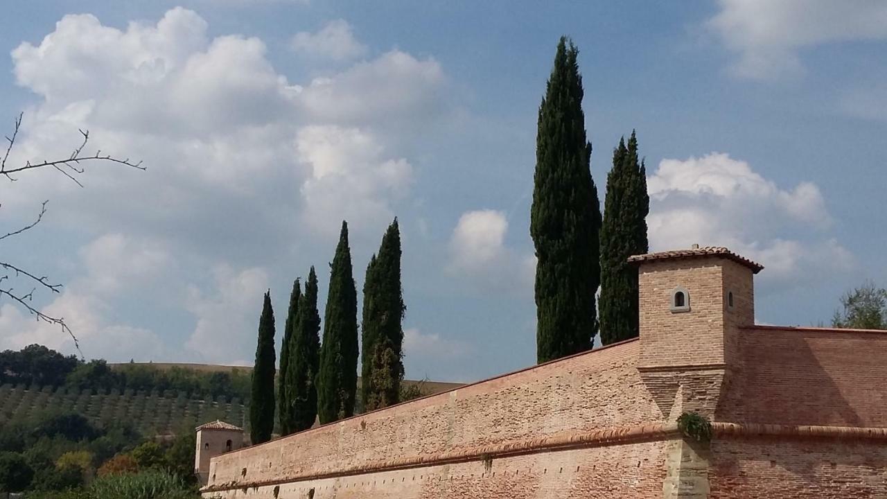 Alla Locanda Del Cinquecento Castrocaro Terme Luaran gambar