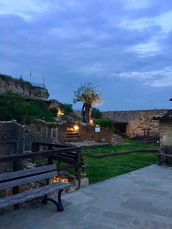 Alla Locanda Del Cinquecento Castrocaro Terme Luaran gambar