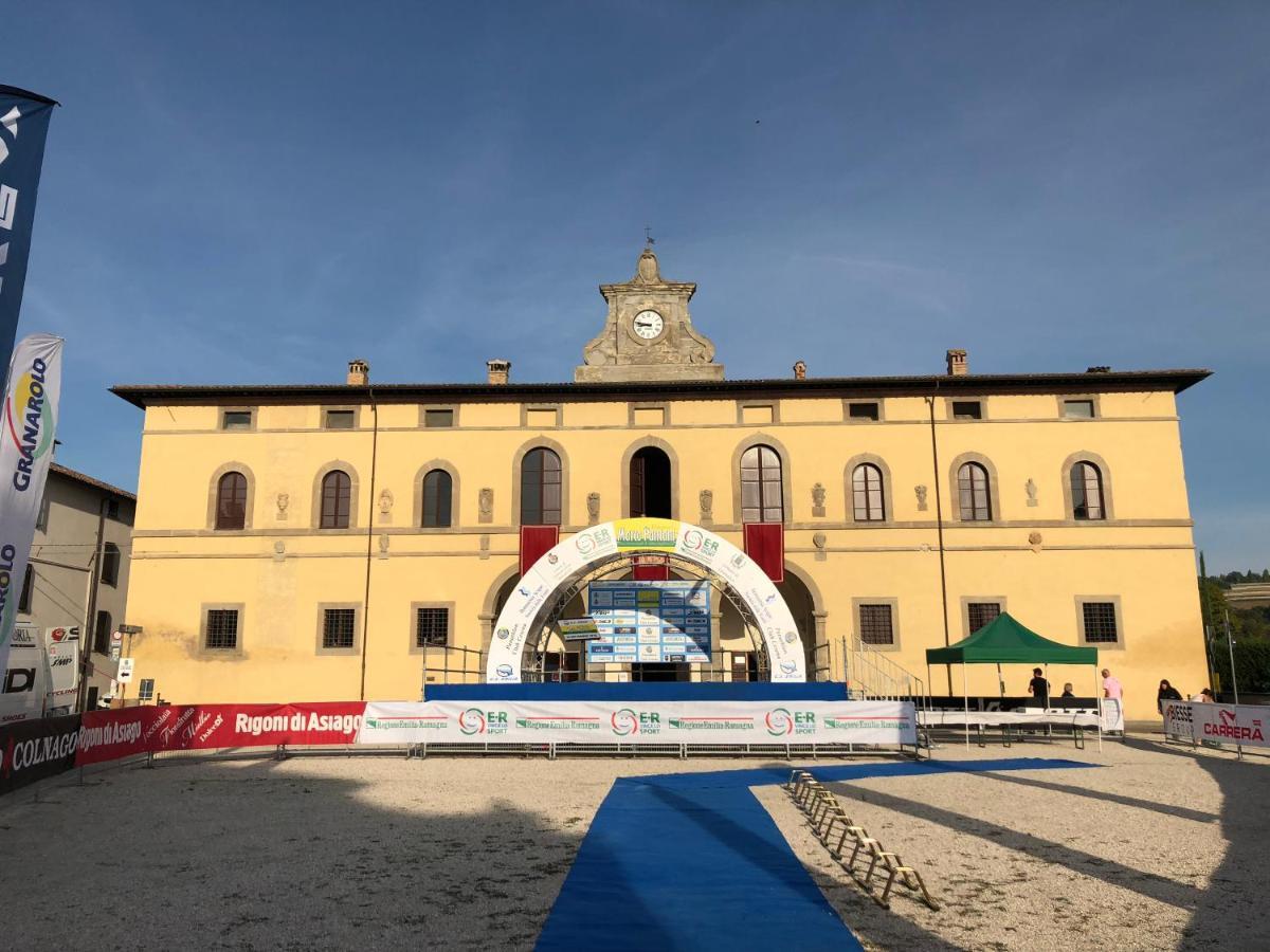 Alla Locanda Del Cinquecento Castrocaro Terme Luaran gambar